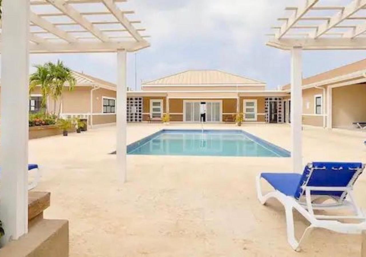 Seashore Vacation Home, Oceanpointe, Lucea, Jamaica ภายนอก รูปภาพ