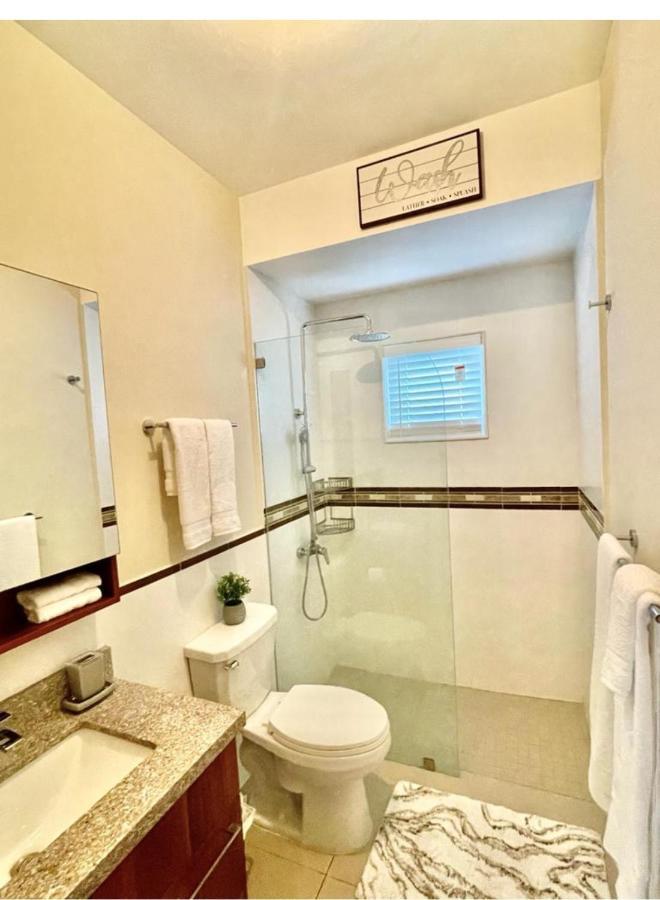 Seashore Vacation Home, Oceanpointe, Lucea, Jamaica ภายนอก รูปภาพ