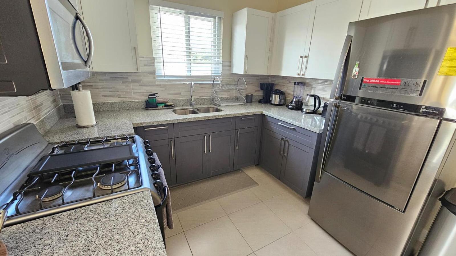Seashore Vacation Home, Oceanpointe, Lucea, Jamaica ภายนอก รูปภาพ
